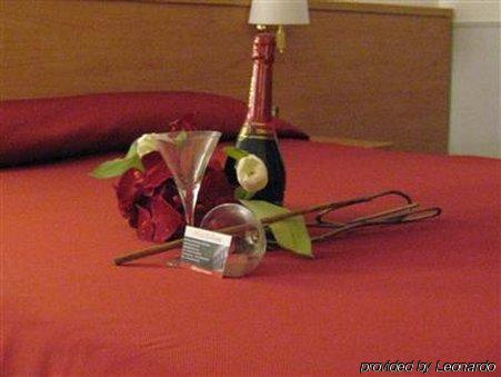 Hold - Luxury Bed & Breakfast 2*