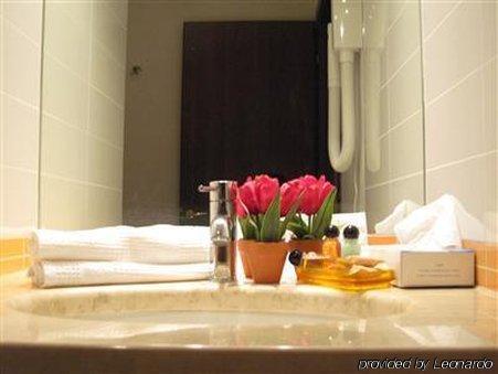 Bed & Breakfast Hold - Luxury Roma