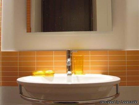 Hold - Luxury Bed & Breakfast Roma