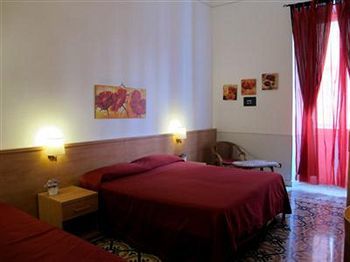 Bed & Breakfast Hold - Luxury 2*